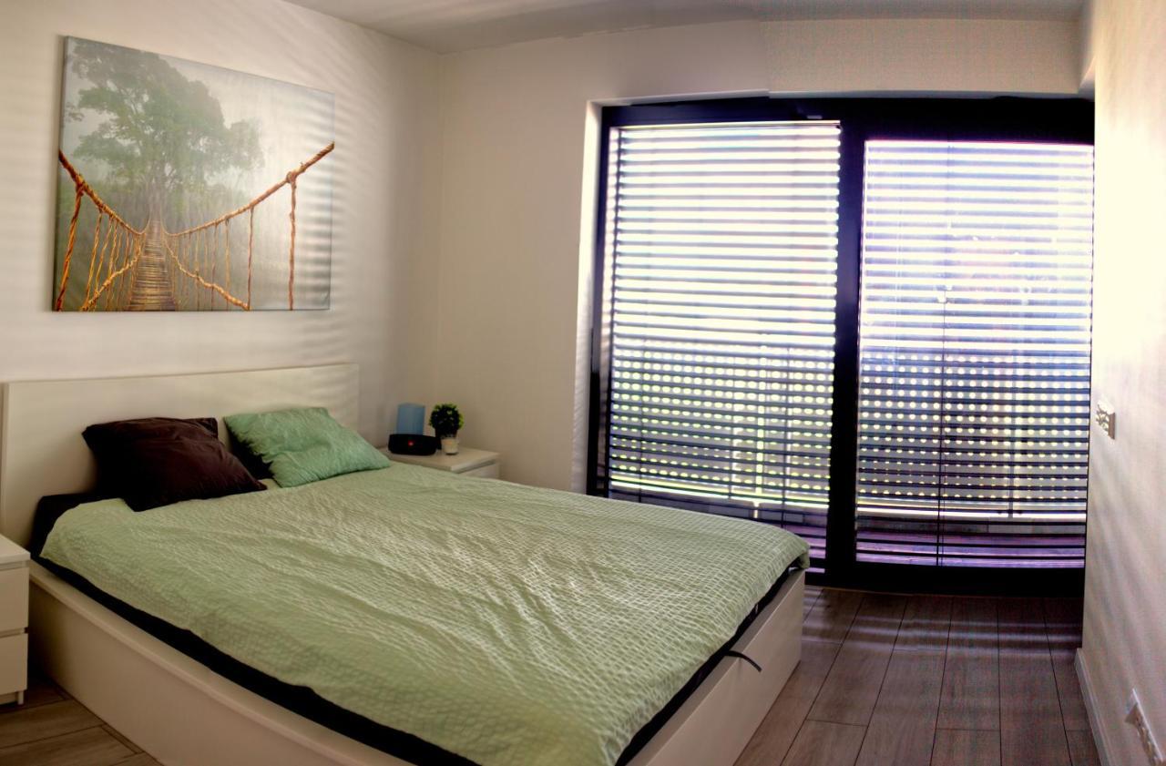 New 1 Bdr, W/Private Parking Leilighet Bratislava Eksteriør bilde